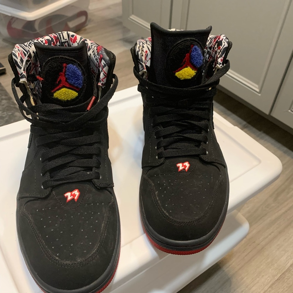 Mens Black Suede Nike Air Jordan 1 retro size 12